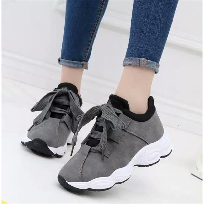 Trendy Women's White Sneakers with Thick Soles