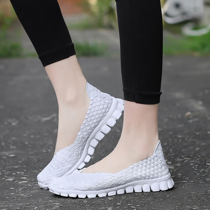 Women's Slip-On Canvas Shoes - Beijing Style Flat Shoes